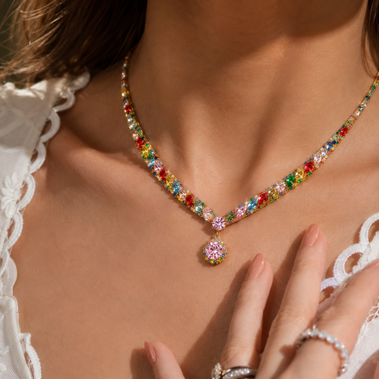 Collana con Pietre Quarzo Multicolor - Luce e Colore Indimenticabili
